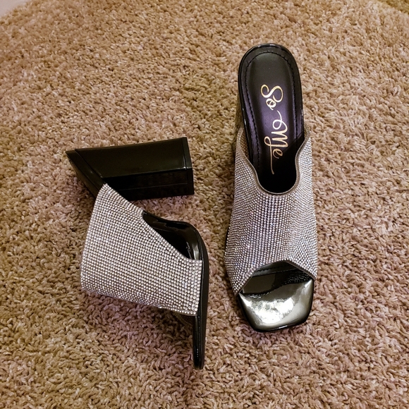 SoMe Studded Heels - Picture 3 of 9